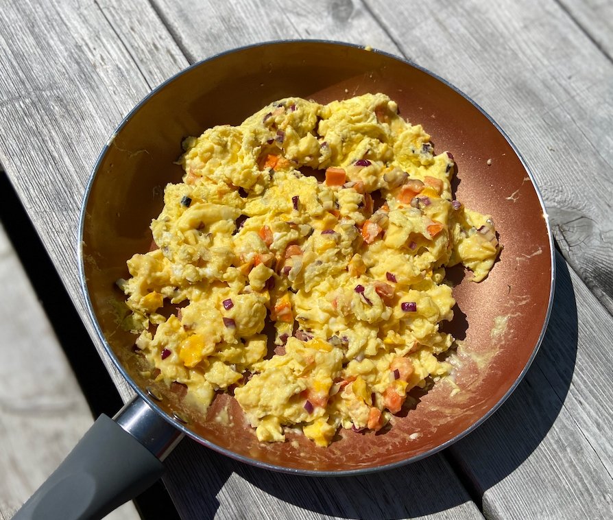 5 minute omelette or scrambled eggs – Lyoca - Freeze-Dried Vegetables Mixes